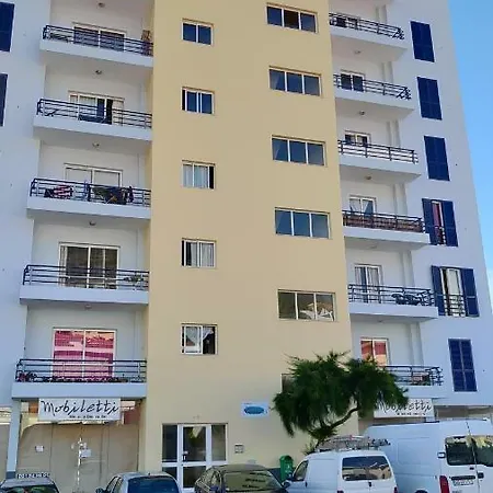Flower Gardens Apartment