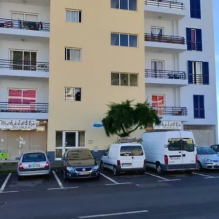Flower Gardens Apartment